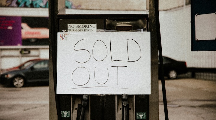 sold out sign at gas station